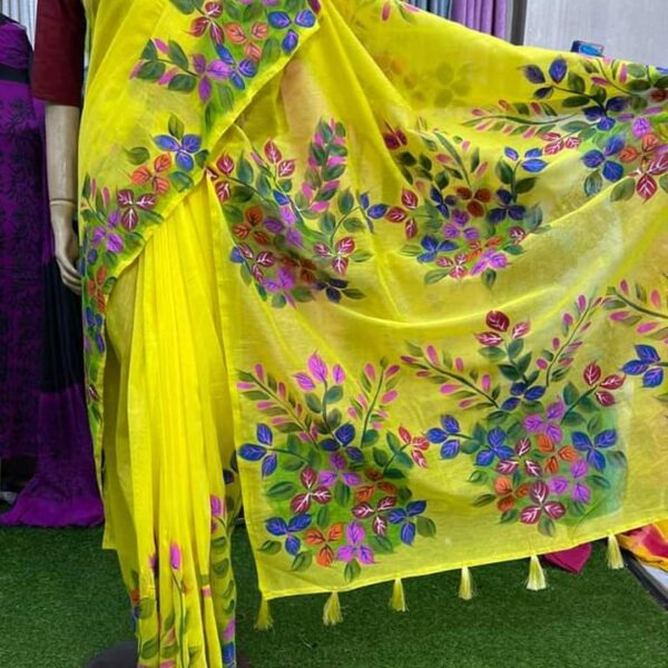 হাফসিল্ক শাড়ীতে হ্যান্ডপ্রিন্ট তুলির কাজ করা-30896