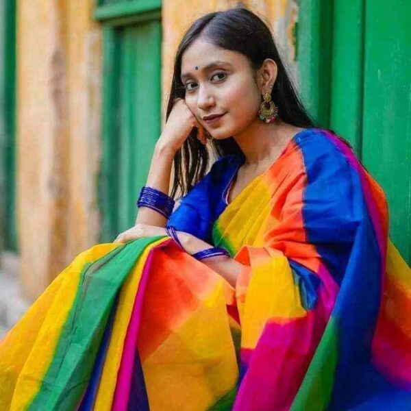 হাফসিল্ক শাড়ীতে হ্যান্ডপ্রিন্ট তুলির কাজ করা-30885
