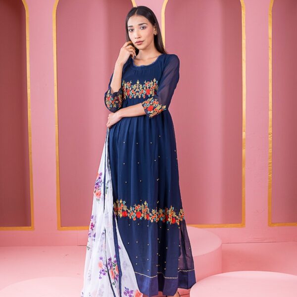রেডিমেড জর্জেট এমব্রয়ডারি পার্টি ড্রেস - 39523