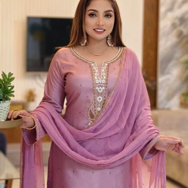 Embroidery Three Piece-42107