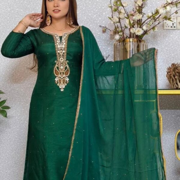 Embroidery Three Piece-42106