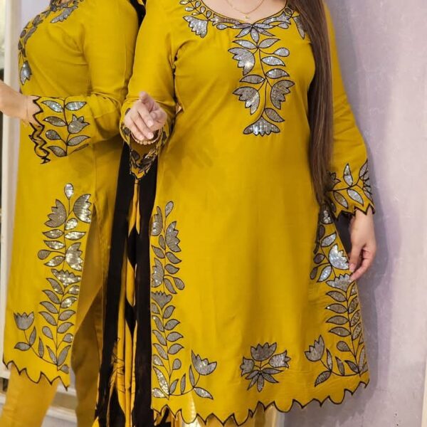Embroidery Sequence Three Piece-41877
