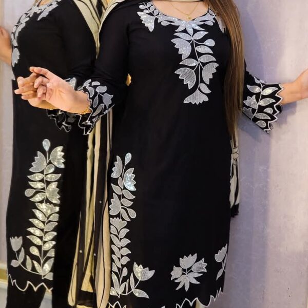 Embroidery Sequence Three Piece-41876