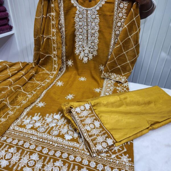 Readymade Three Piece-41364